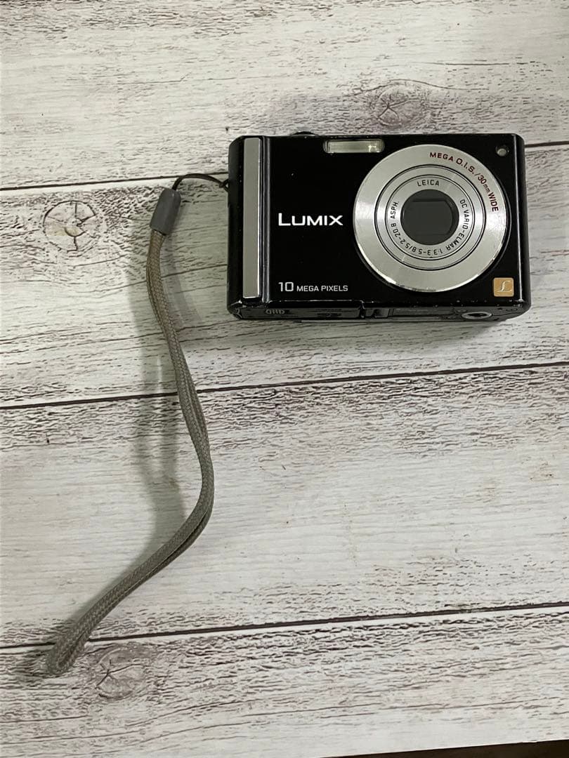 LUMIX DMC-FS20 10メガピクセル