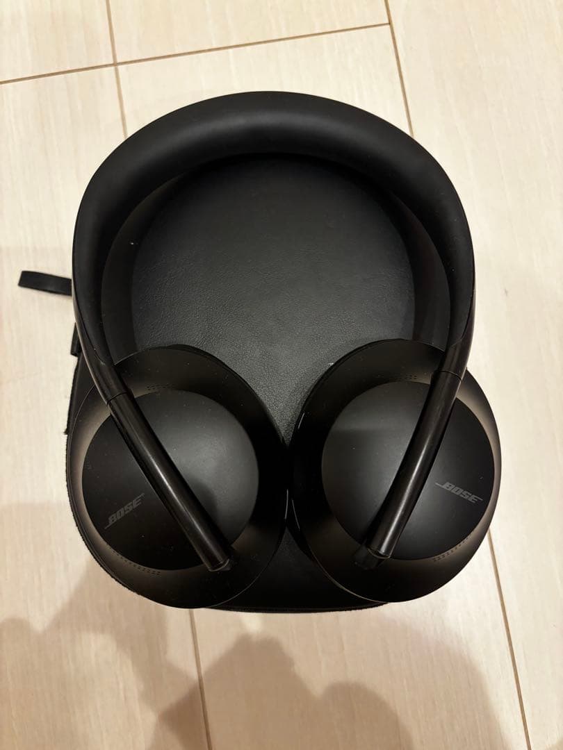 BOSE 700 ノイズキャンセリング ヘッドホン