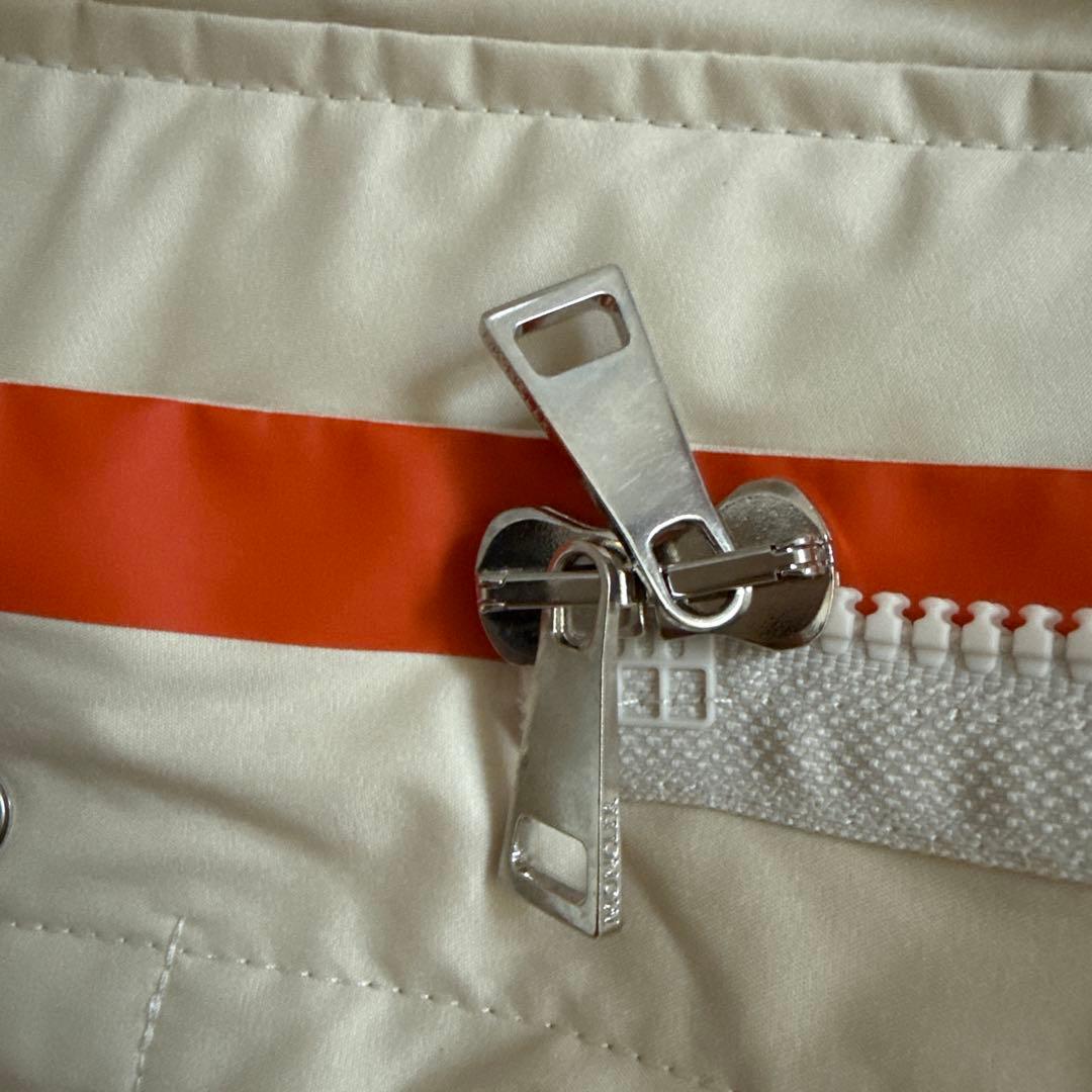美品　MONCLER ナイロンジャンパー コート