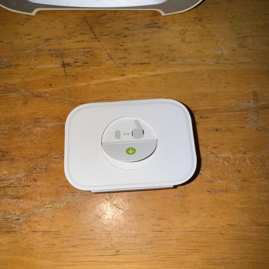 AirPods Pro 第2世代　交換用イヤーチップ付き