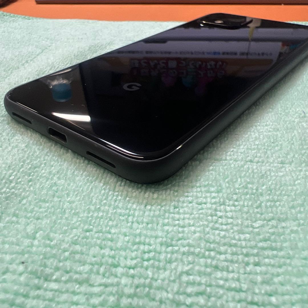 Google Pixel 4a 本体