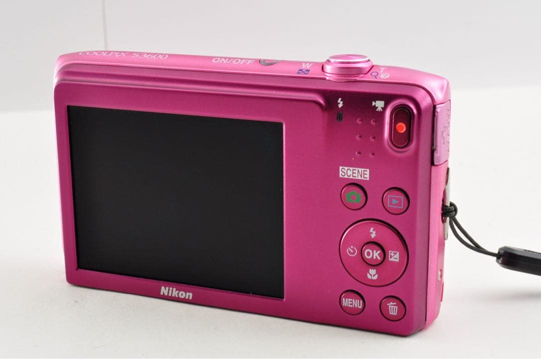 美品　Nikon COOLPIX S3600 ニコン クールピクス　ピンク
