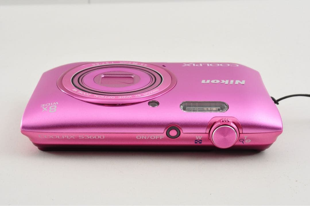 美品　Nikon COOLPIX S3600 ニコン クールピクス　ピンク