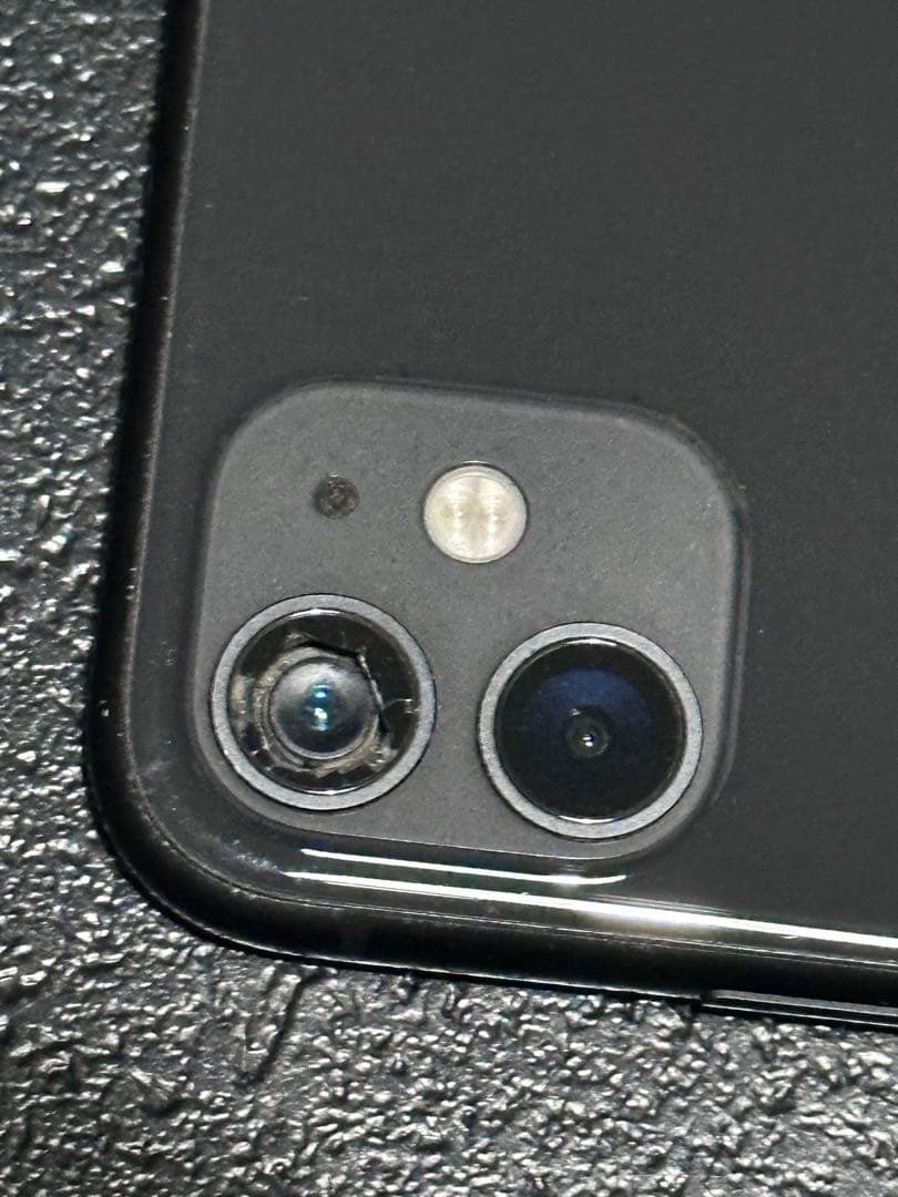 Apple iPhone 11 64GB ブラック 本体