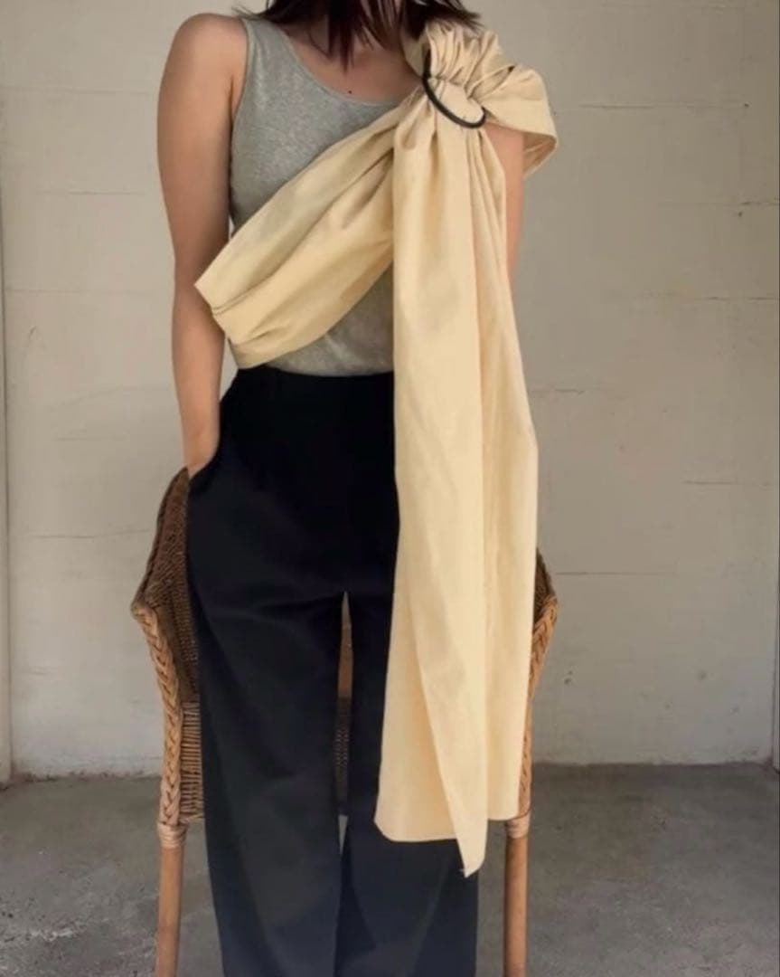 【美品】MIRISLING ベージュ スリング