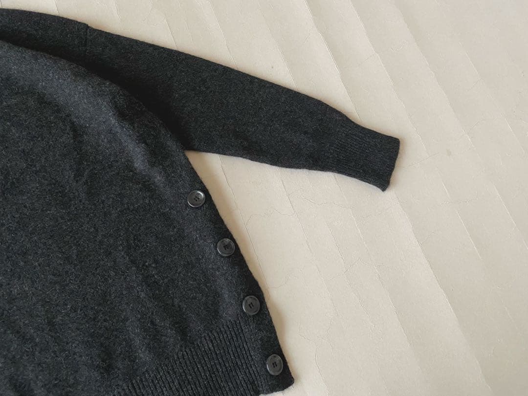 未使用◼️アーバンリサーチ 上質柔らかヤク100%サイドボタンタートルニット