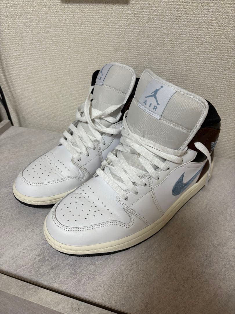 【美品】Air Jordan ハイカットスニーカー ホワイト/ブラウン