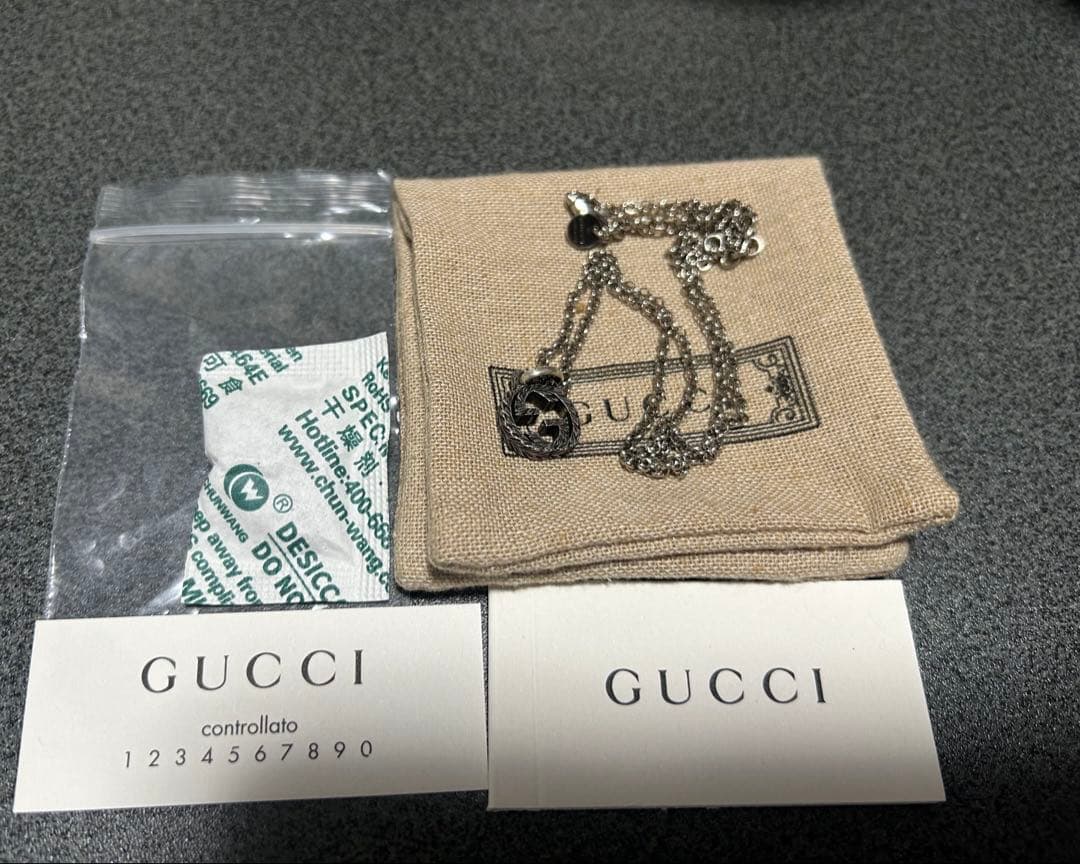 GUCCI グッチ　インターロッキングペンダント ネックレス