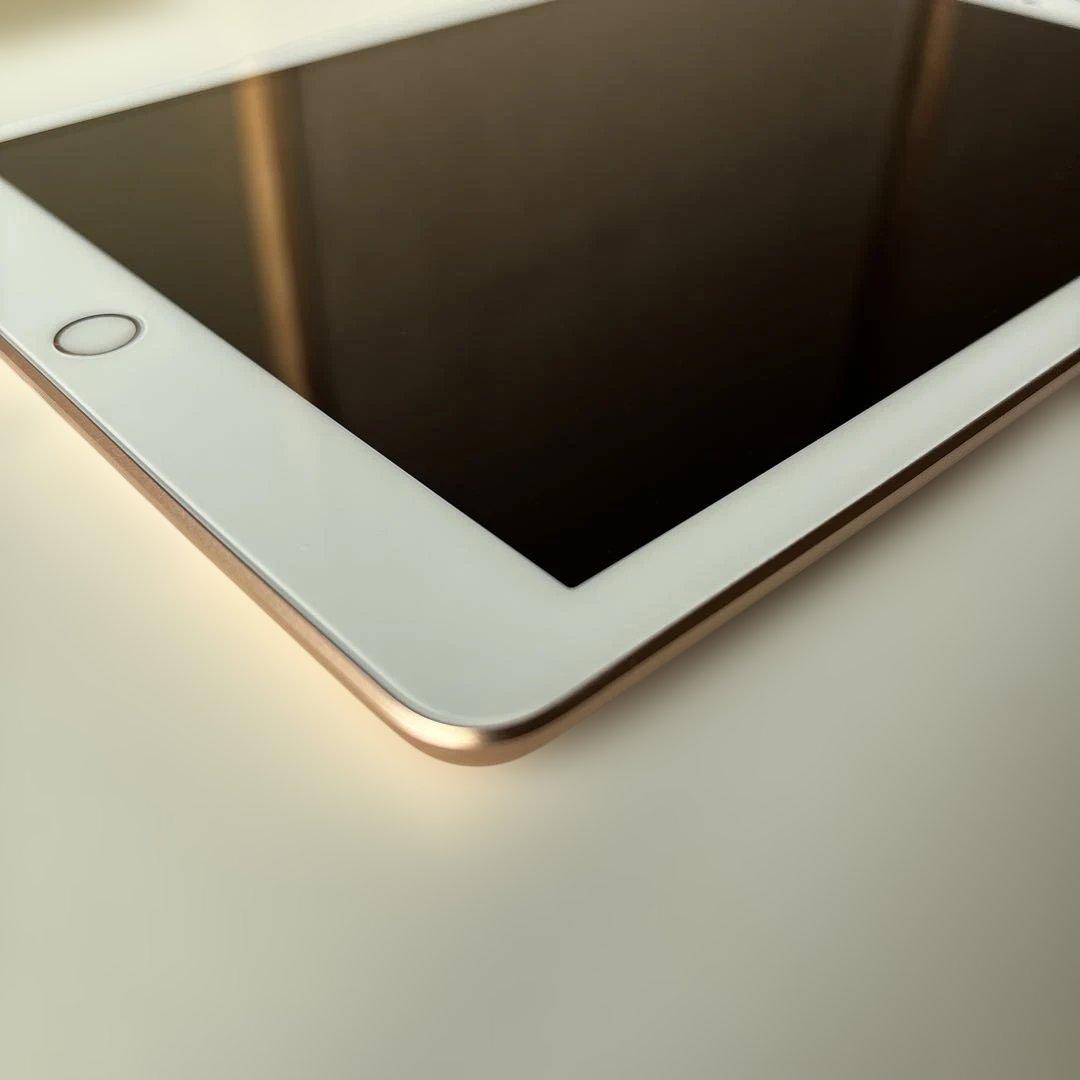 hi-toiPad 9.7ゴールド A-1893 32G 第6世代WiFi