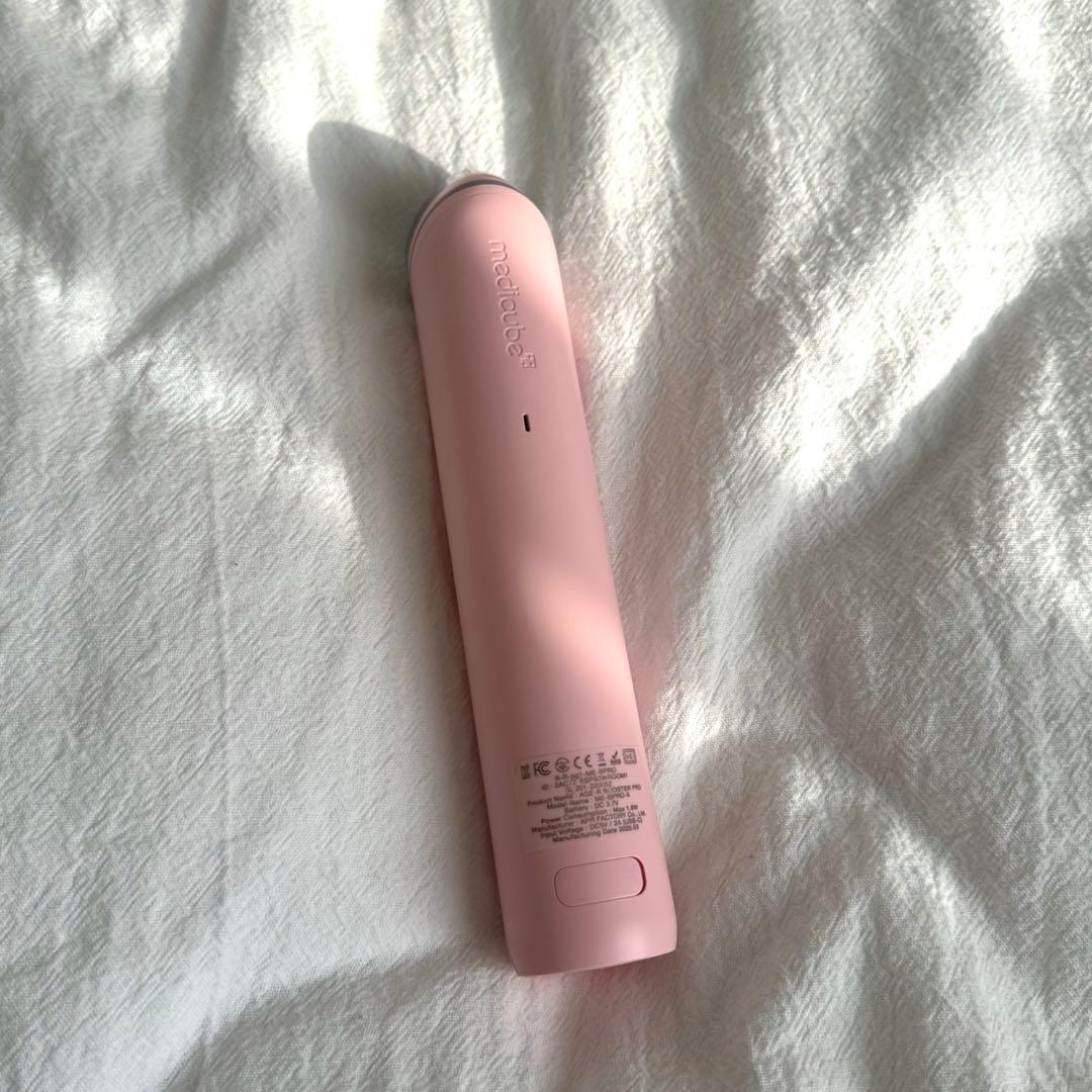 medicube 美顔器 ブースタープロ 専用付属充電器付