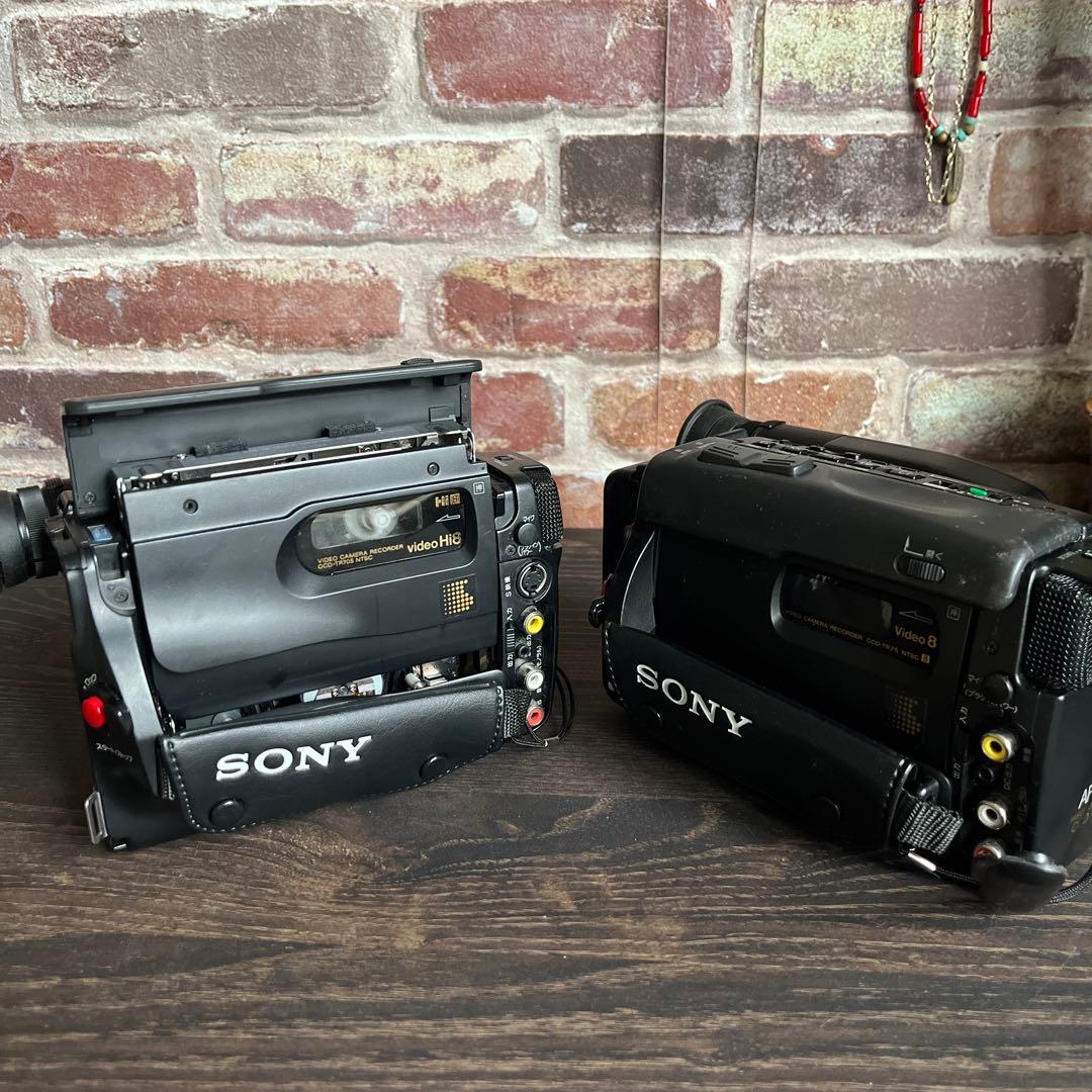 SONY Handycam 8 ハンディカム　2台とパーツ　ビデオカメラ