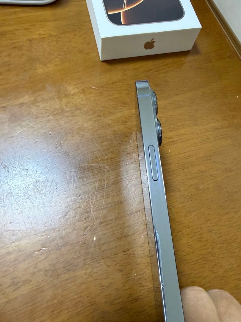 Apple iPhone 13 Pro 本体