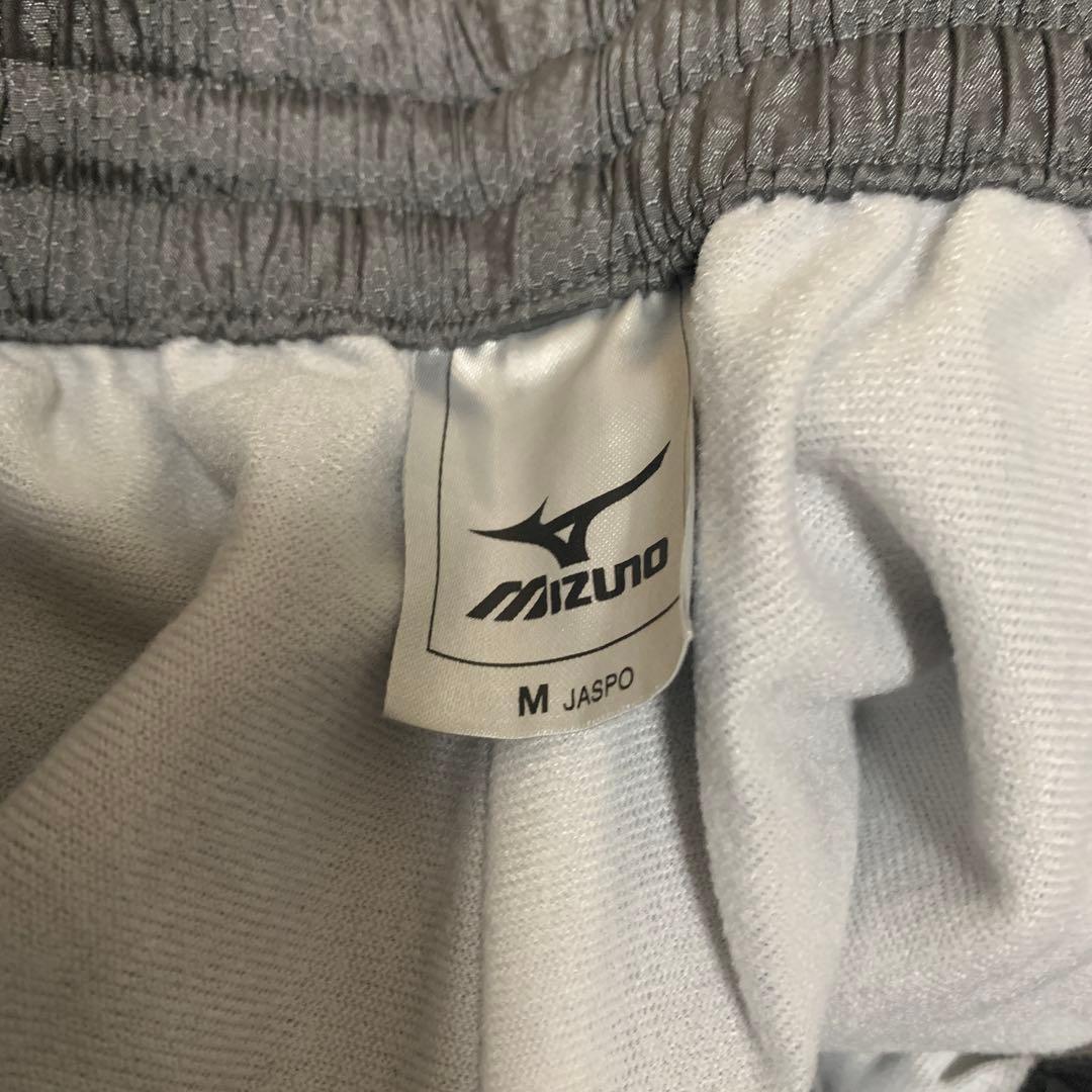 美品！Mizuno ウィンドブレーカー　上下セット