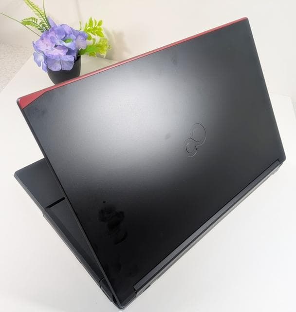 【超美品】激レア✨電源を入れてすぐ使える✨ノートパソコン✨Win11✨新品8GB