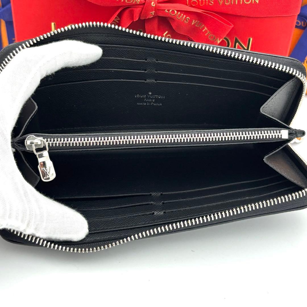 ☆美品☆箱付☆ルイヴィトン 長財布 タイガ ジッピーウォレット ホリゾンタル 黒