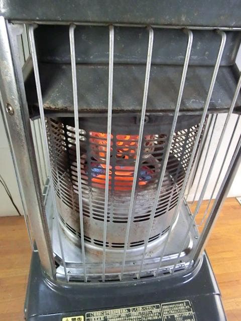 10：TOYOTOMI KFS-17 ストーブ　ジャンク　引取限定：埼玉県所沢市