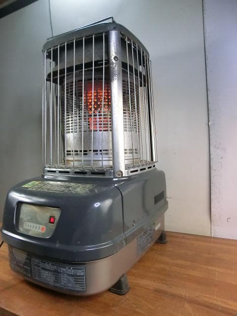 10：TOYOTOMI KFS-17 ストーブ　ジャンク　引取限定：埼玉県所沢市