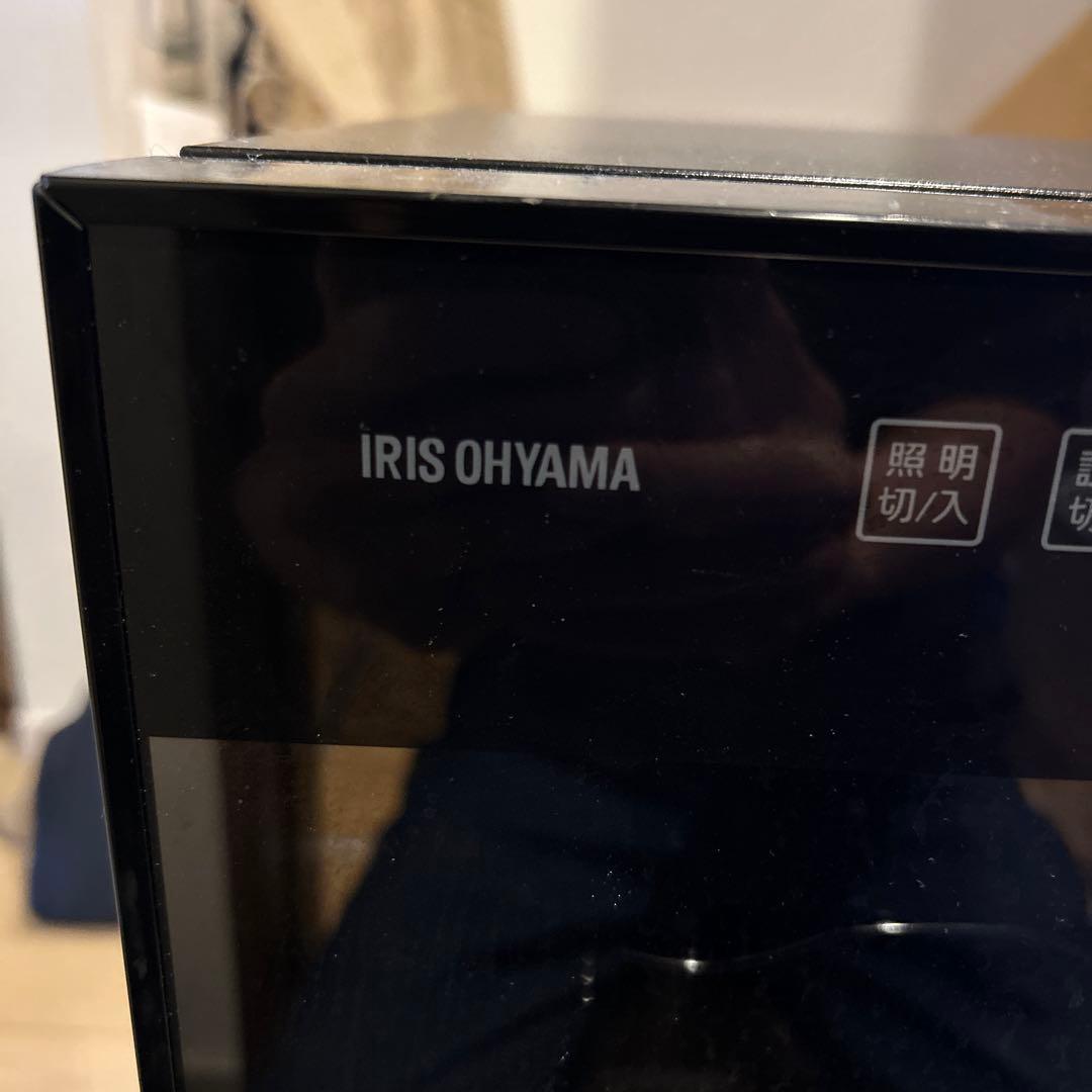 IRIS OHYAMA ワインセラー 18本収納　黒色 5℃設定