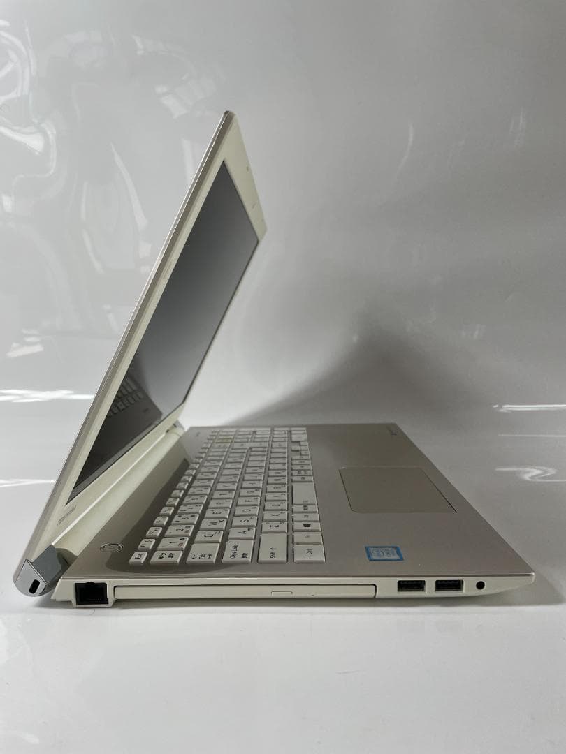 東芝 dynabook TX/5GGD 7世代i5/256GB/8GB