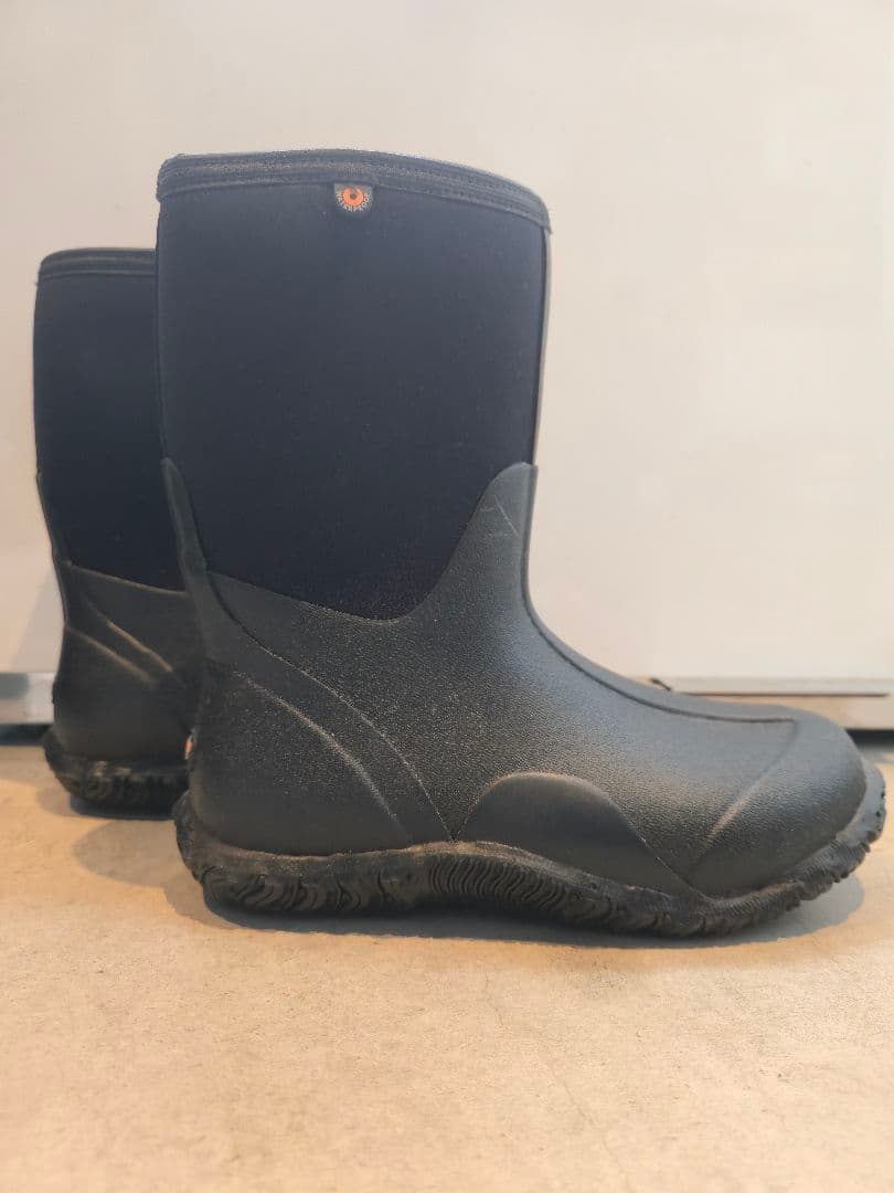 BOGS CLASSIC MID ボグス スノーブーツ　未使用