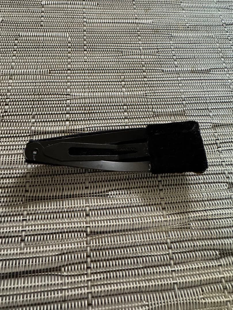 ロエベ　　CHANEL　ヘアピン