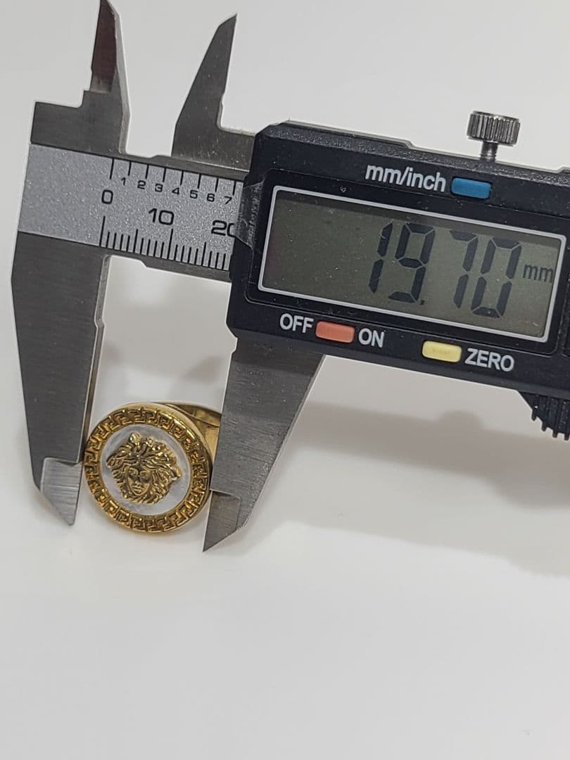 ヴェルサーチ　メデューサリング　シェル　ゴールド