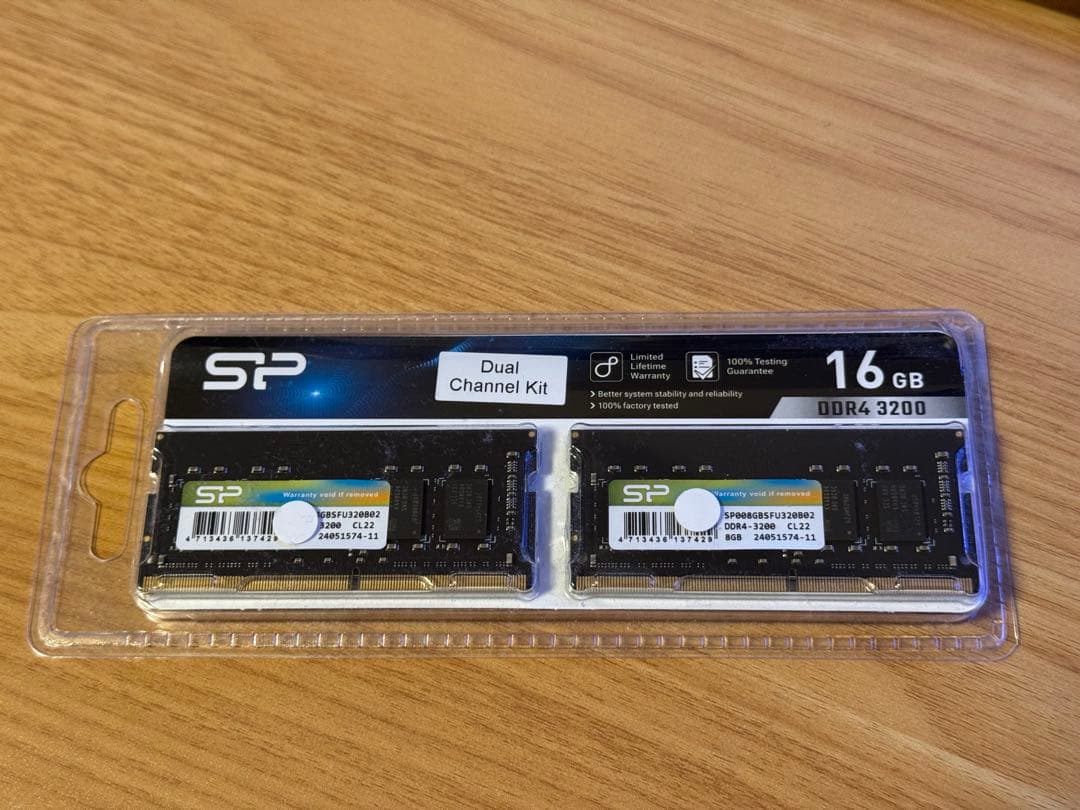 ノートパソコン用メモリキット DDR4 ×2枚(16GB) 未使用未開封品