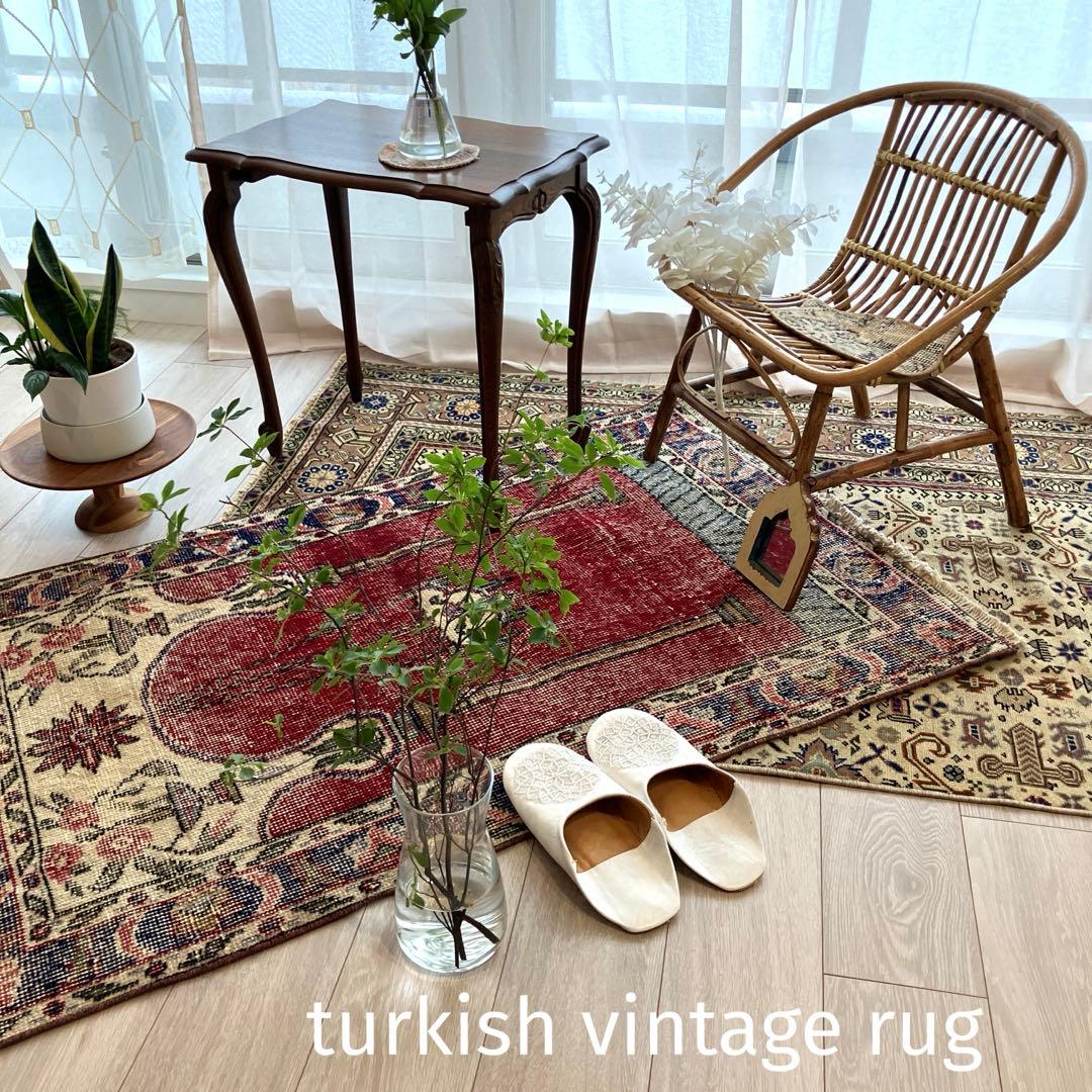 アート✳︎塔✳︎74×130 シャンデリア　レッド　ブルー　トルコヴィンテージラグ