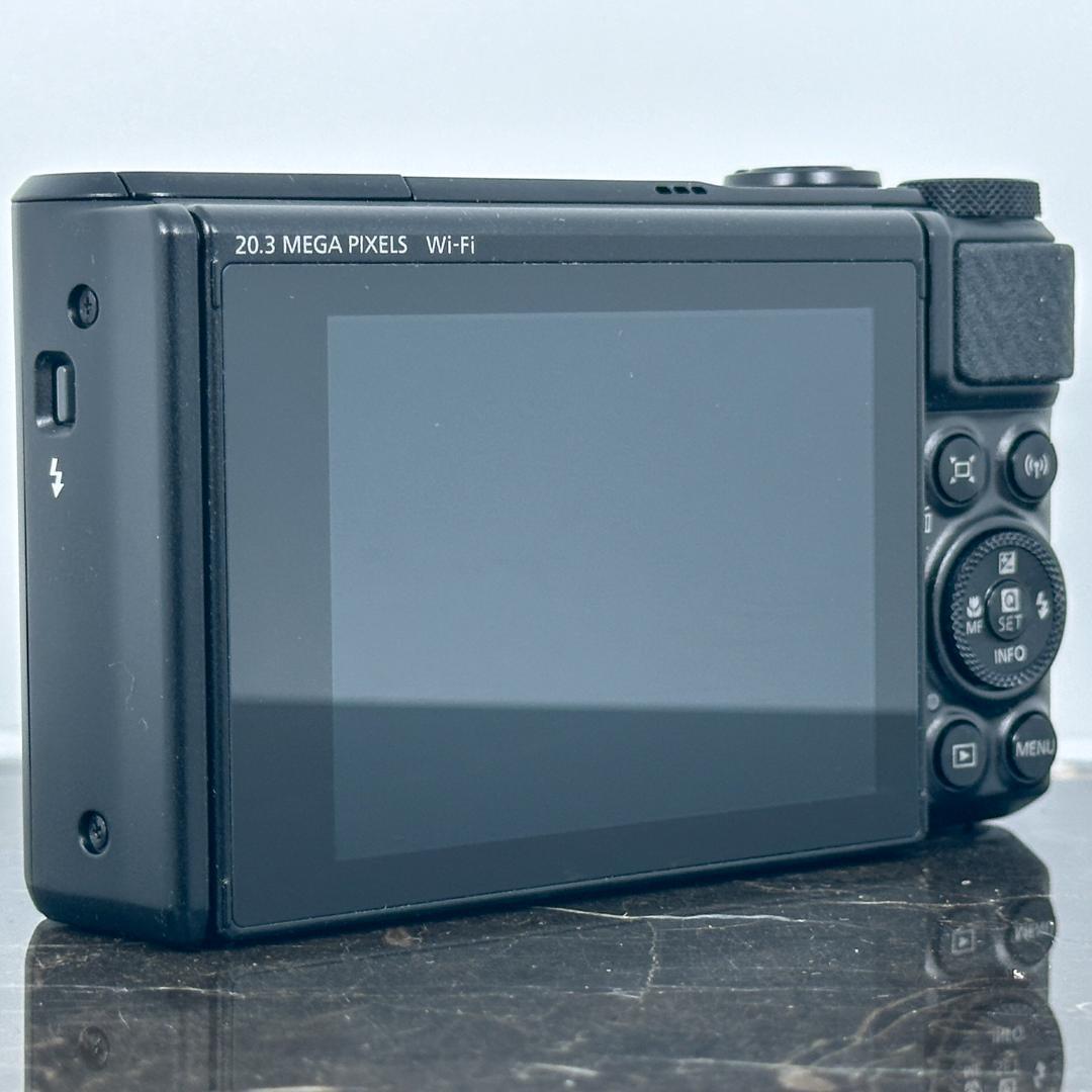 【超美品】Canon PowerShot SX740 HS ブラック◯