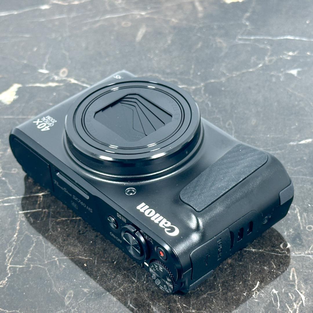 【超美品】Canon PowerShot SX740 HS ブラック◯