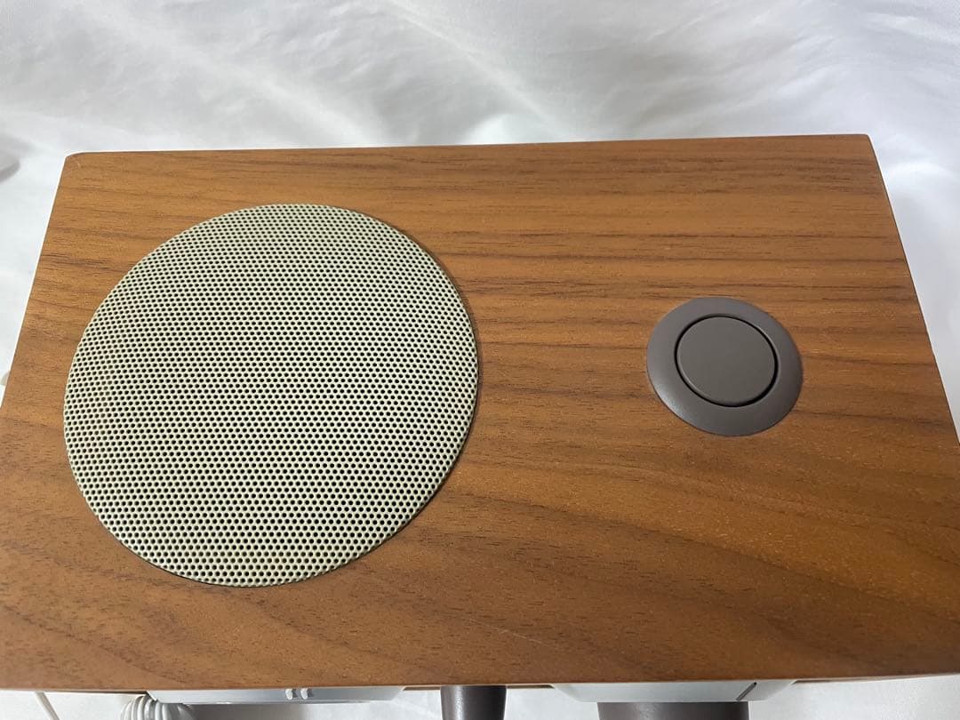 TIVOLI THREE BT チボリオーディオ　スピーカー ラジオ