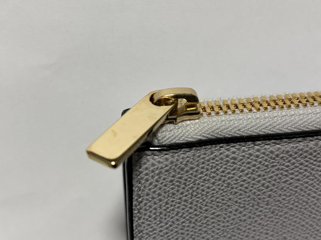 ヴァレクストラ ケース ジップキーホルダー