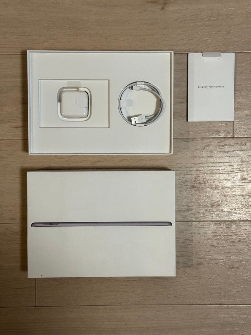 【美品】　Apple iPad 第6世代 Wi-Fi 32GB