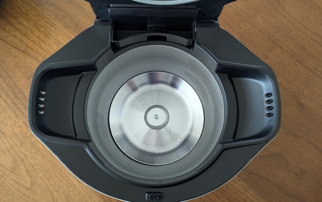 SHARP ヘルシオ ホットクック KN-HW16G-W