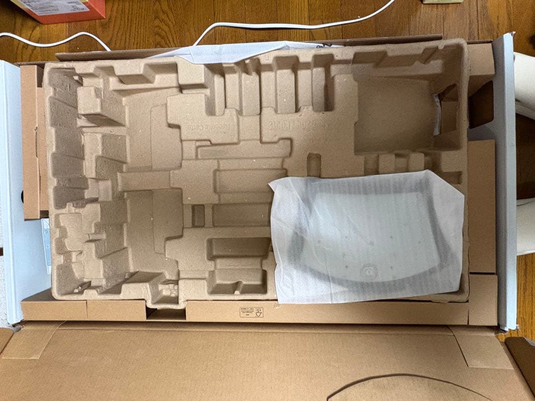 DELL 曲面4Kモニター s3221qs