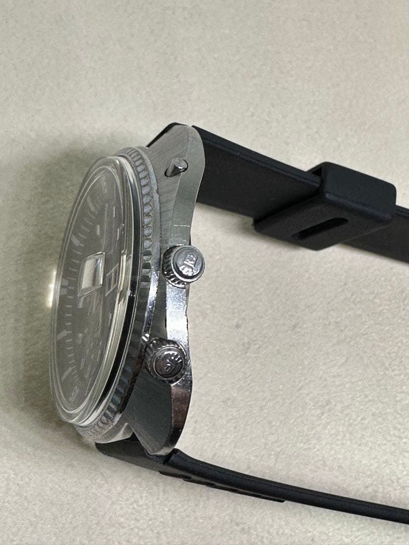 オリエントキングダイバー