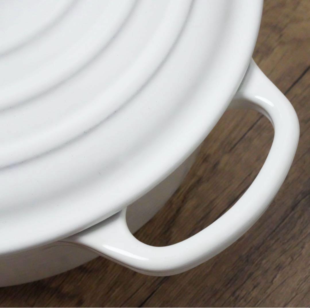 【美品】LE CREUSET　シグニチャーココット ロンド ホワイト　20cm