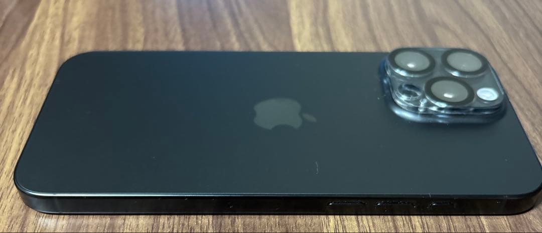 【美品】iPhone16 pro max “256GB・ブラック・SIMフリー”