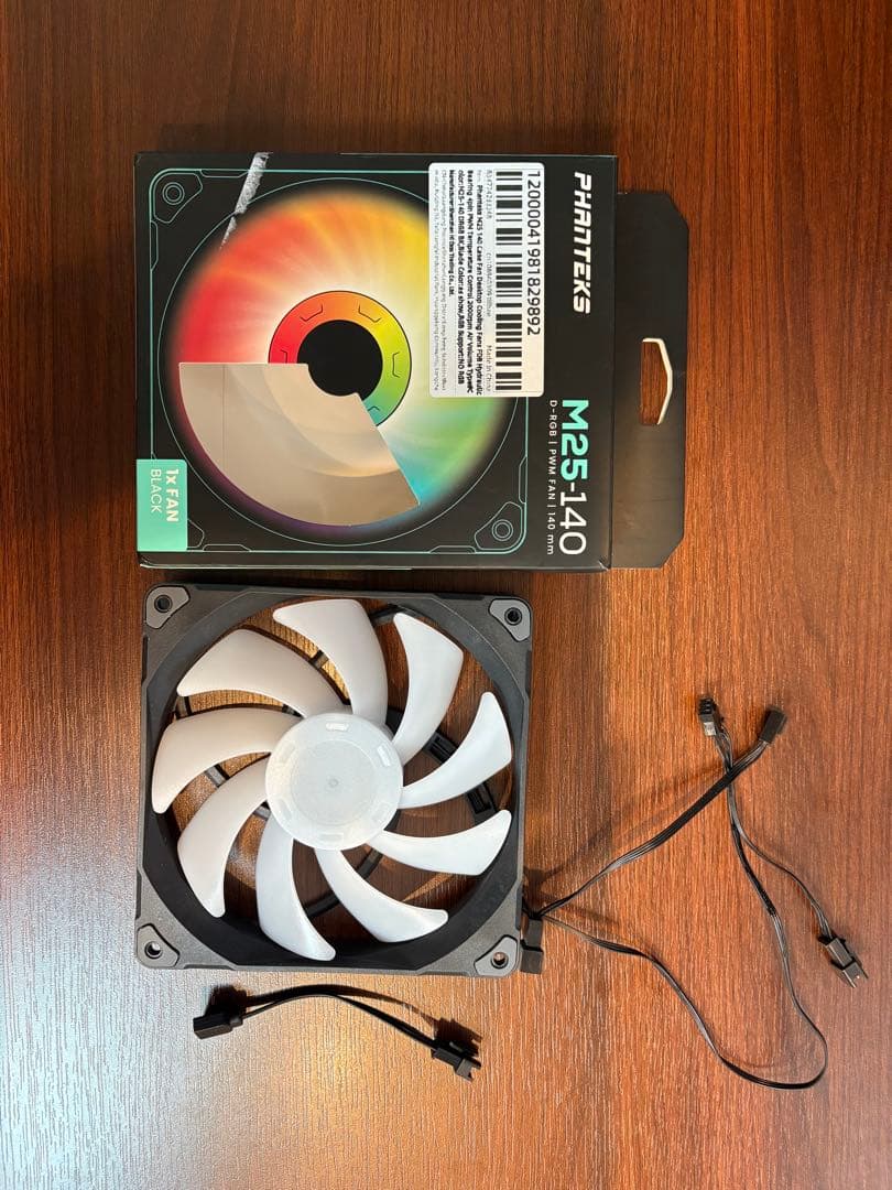 PHANTEKS ARGBファン セット(計7個)