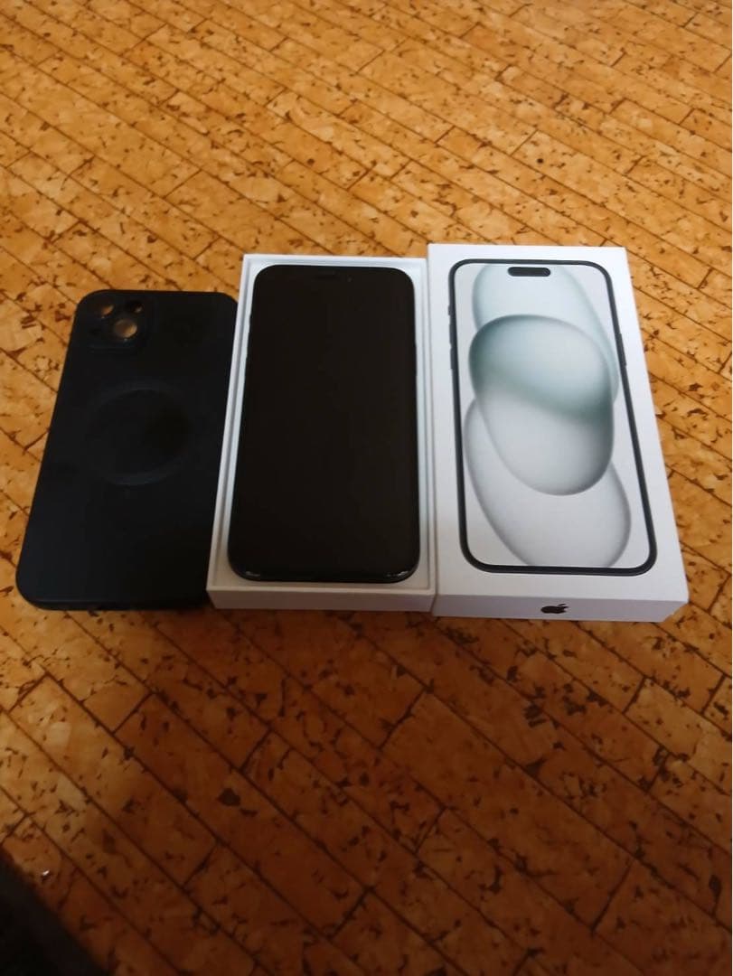 iPhone 15Plus SIMフリー　128GB バッテリー87%