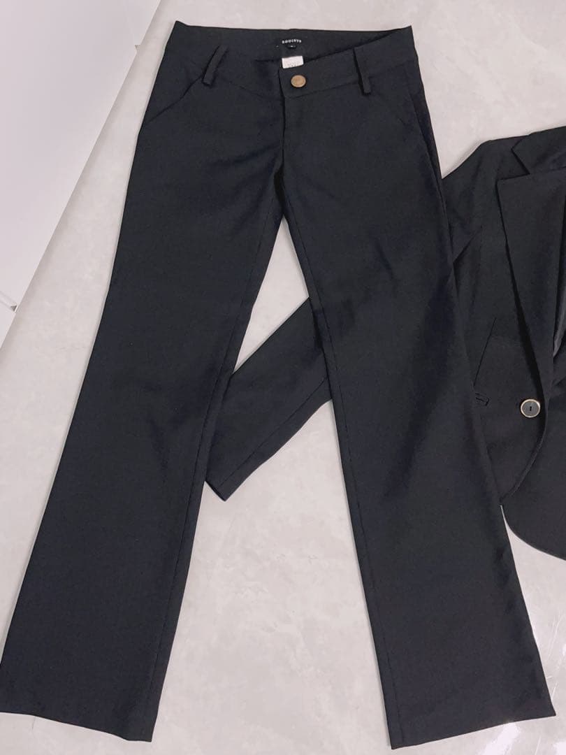 EGOISTパンツスーツセットアップ