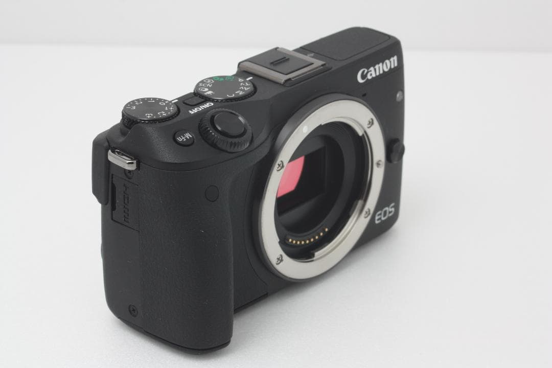 キャノン Canon EOS M3 ボディ 完動品 付属品多数 #327a