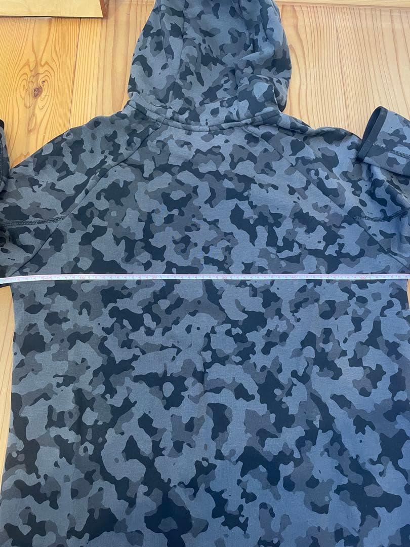 Nike テックフリース パーカー パンツ セットアップ　Ｌサイズ　ブラックカモ