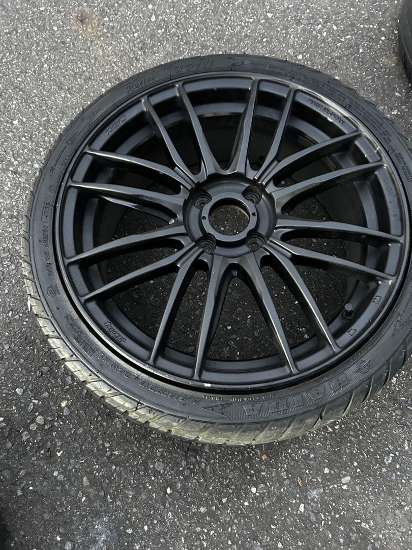 ミニクーパー　レイズ17インチ 205-40／17 7J＋45