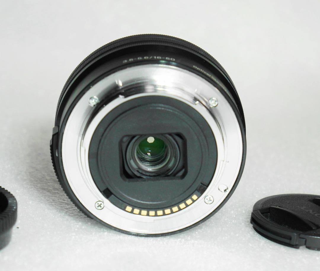★希少ブラック　美品★ SONY SELP1650 パワーズーム レンズ