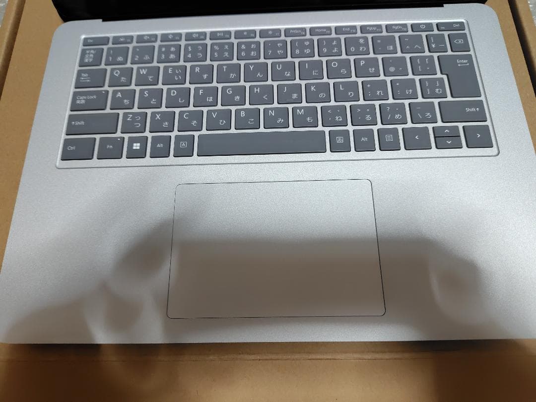 surface laptop studio 32GB 3050ti　　整備品戻り
