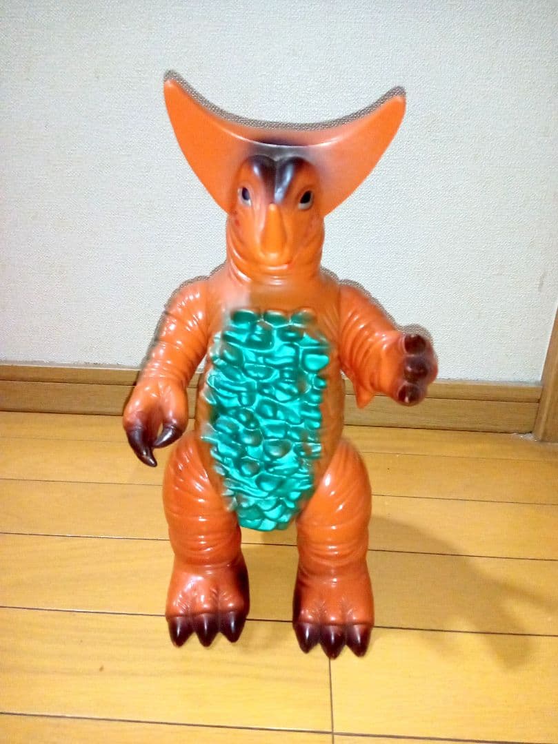 ジャイアントレッドキング、ゴモラ　セット　ブルマァク　再販　ソフビ