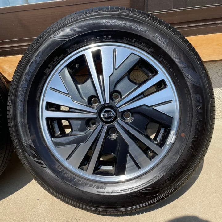 セレナ c27 純正 タイヤ ホイール 4本