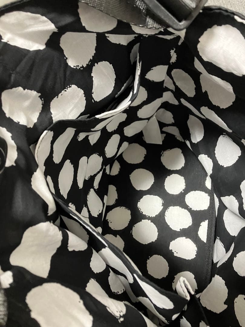 SNS総再生数350万越え！裏地がかわいい！アジャスタートートバッグ