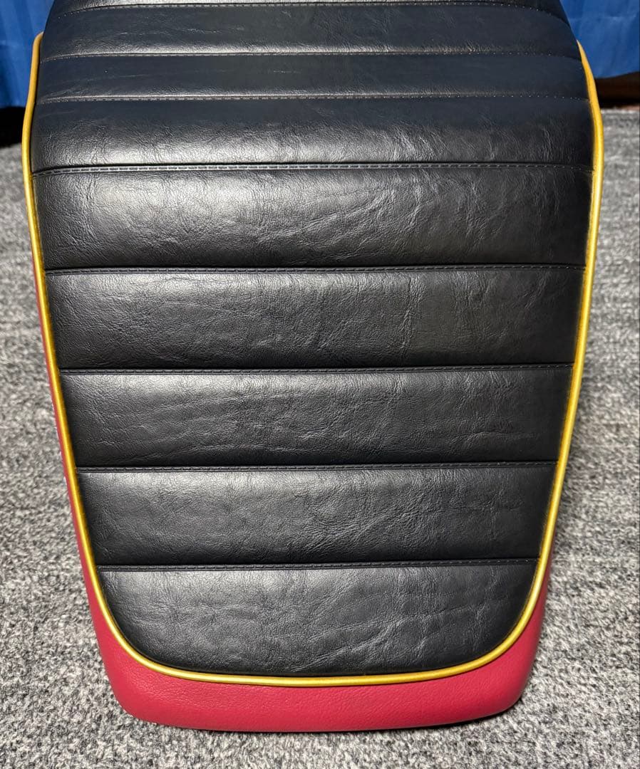 美品 ホンダ CB1300SF SC54 純正ベース 張り替え カスタムシート